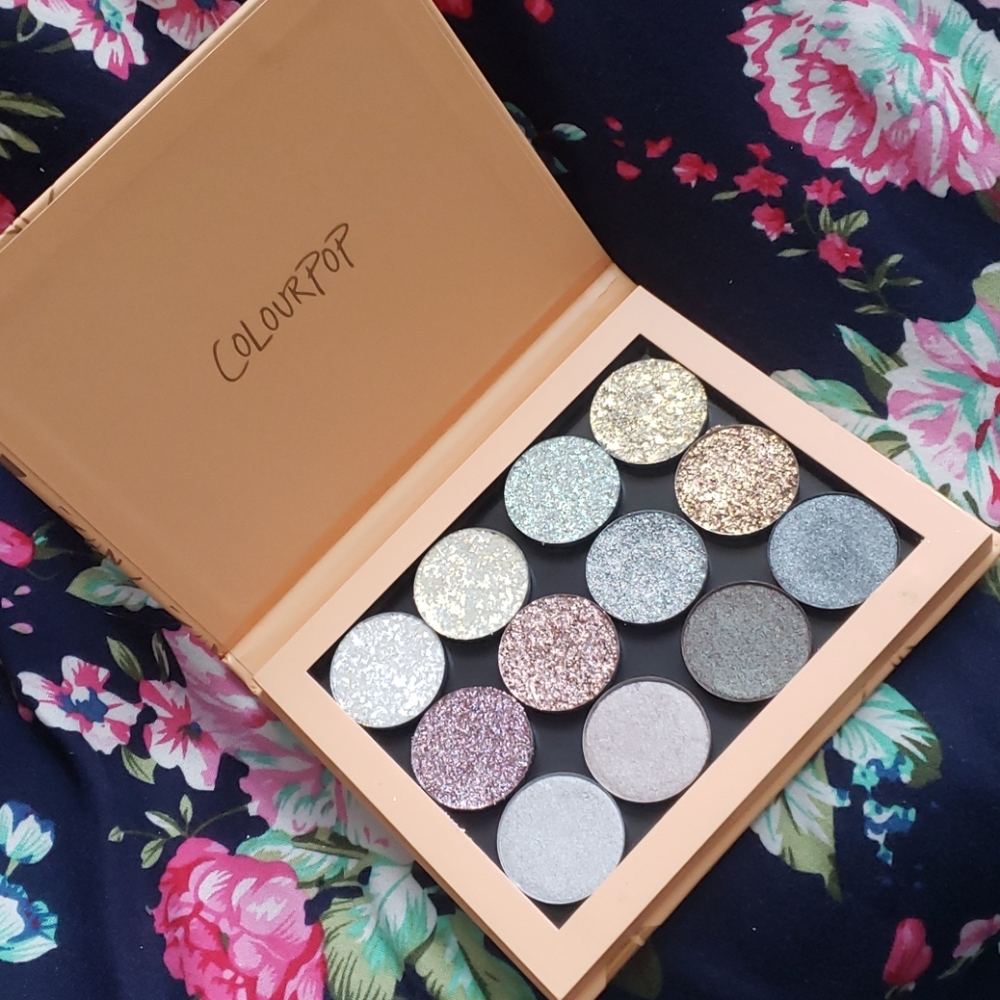 New COLOURPOP eyeshadow pallet